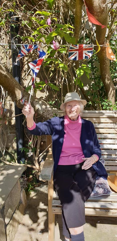 Enjoying VE Day in the sun at Cove House Image