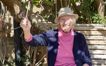 Enjoying VE Day in the sun at Cove House Image