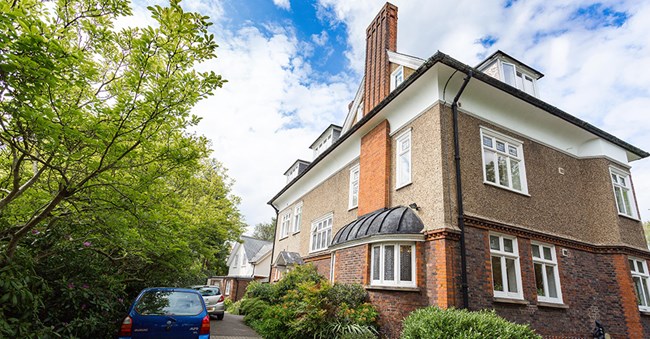 Discover Lee House Image
