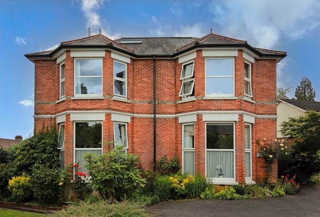 Darwin House Image