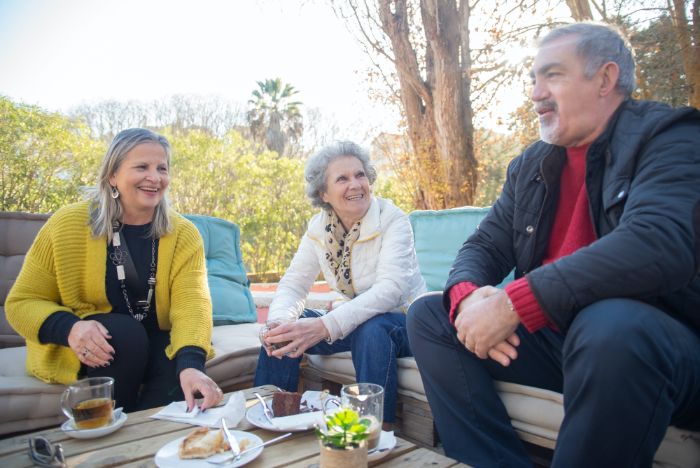 Sheltered Housing Advice: For older people and their families Image