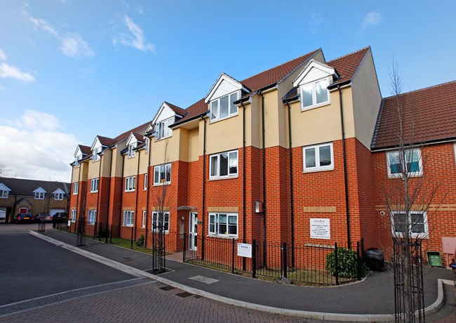 Discover Northfield Court Image