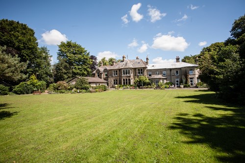 Cove House Image