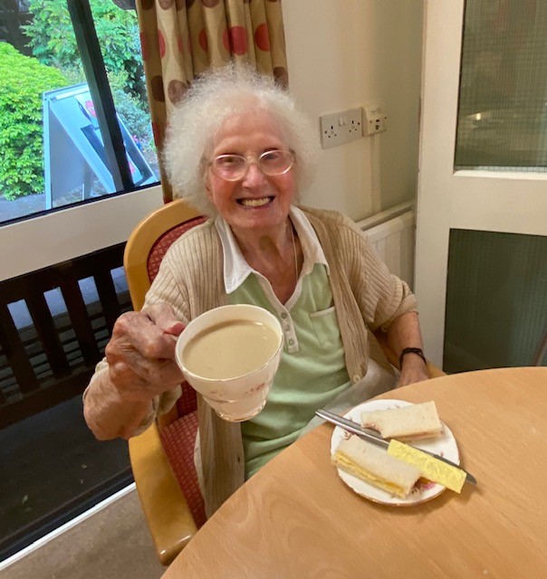 Eileen from Great Missenden enjoying her strawberry tea Image